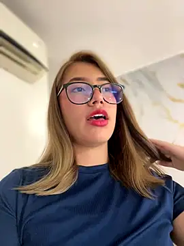 sara calderon online show from September 16, 2025, 1:23 pm