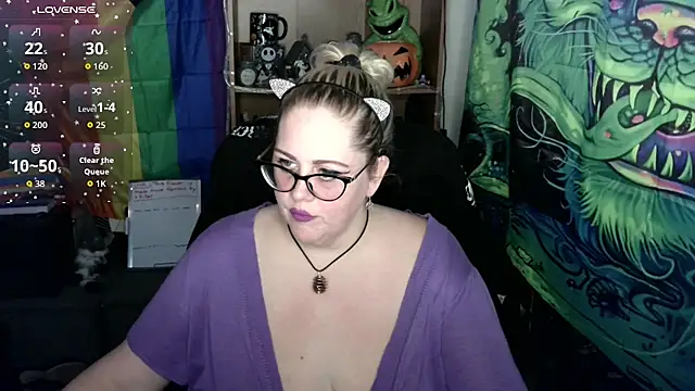 Snapshot of Kinky_Witch chatting on August 4, 2026, 7:18 pm Kinky Witch online show from August 4, 2026, 7:18 pm