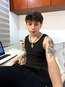 Thomas Big dick online show from November 25, 2025, 1:28 am