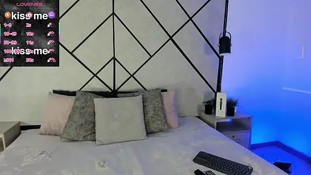 revenmiller  online show from December 2, 2025, 7:37 pm