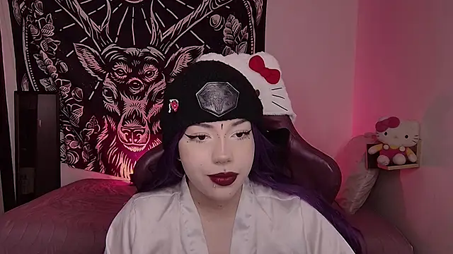 revenmiller  online show from September 10, 2025, 2:49 pm