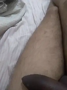 Snapshot of GuilhermeYuree chatting on September 28, 2025, 7:59 am GuilhermeYuree online show from September 28, 2025, 7:59 am