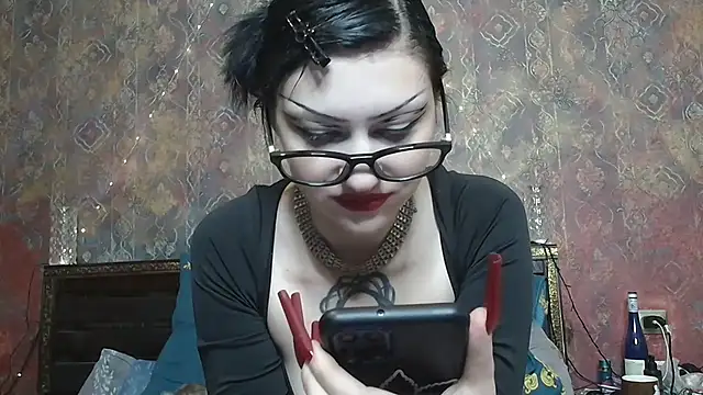 Susie su online show from December 3, 2025, 9:20 am