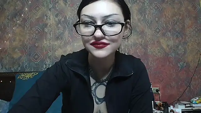 Susie su online show from November 30, 2025, 12:28 pm