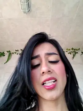 Juliana Xander online show from February 2, 2026, 2:05 pm