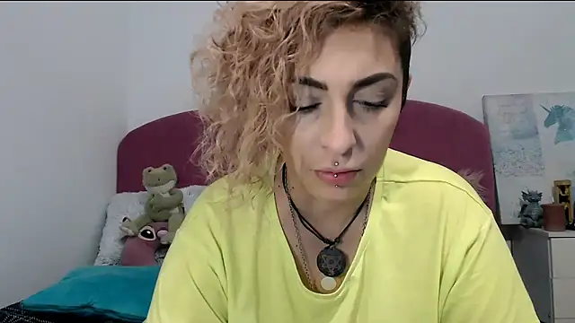 AAARUNY online show from September 24, 2025, 12:44 pm