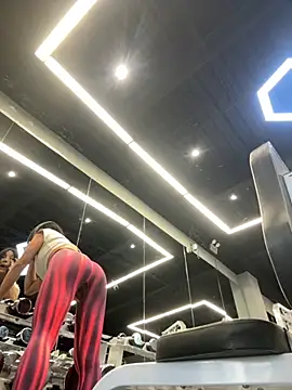 Ninazhang online show from November 2, 2025, 3:00 am