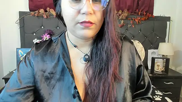 sofia sorceress5 online show from September 29, 2025, 10:59 pm