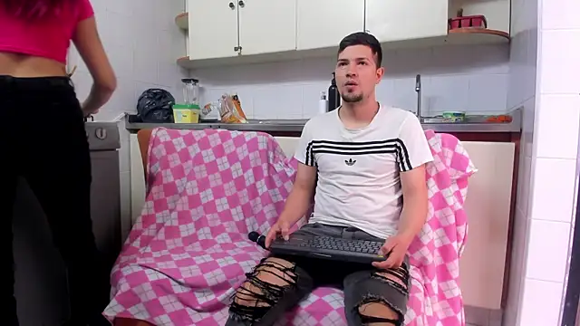 Isa Anderson09 online show from October 22, 2025, 1:10 pm