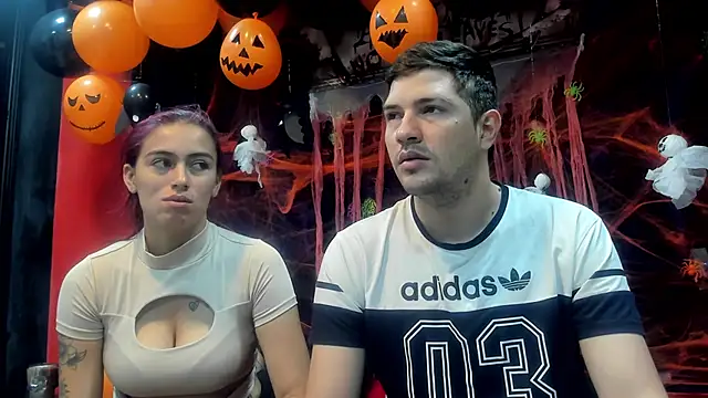 Isa Anderson09 online show from October 28, 2025, 1:21 pm