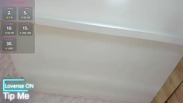 VICTORIAGRAYS online show from September 25, 2025, 11:38 am