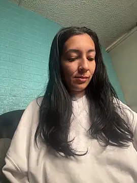 SALOME KORLAND online show from November 5, 2025, 11:46 am