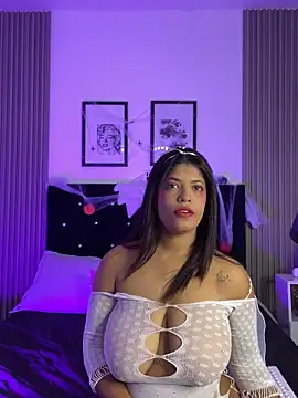 ashlycarteer online show from October 25, 2025, 7:14 pm