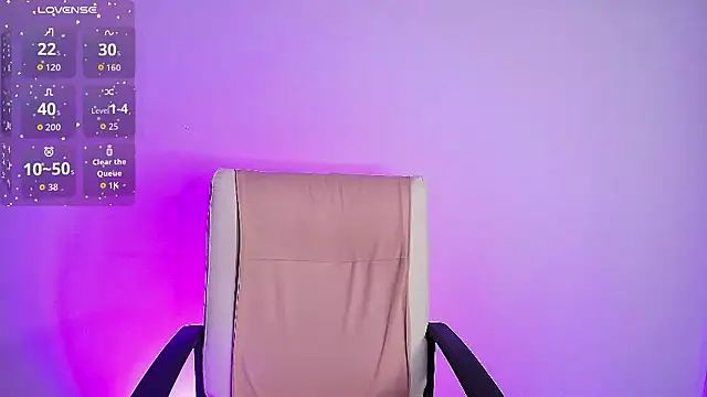 ashlycarteer online show from November 1, 2025, 7:08 pm