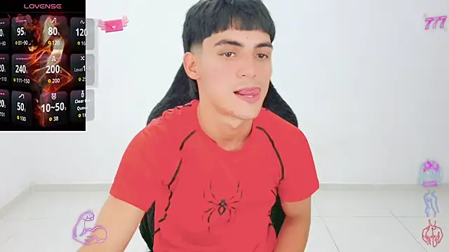 Thommy cute online show from June 18, 2026, 10:37 pm