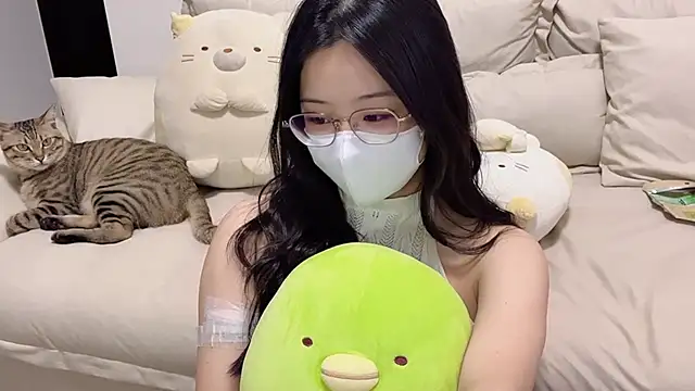 LHeart online show from October 3, 2025, 4:25 am