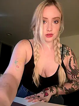 seeunexttuesday online show from September 14, 2025, 12:00 am