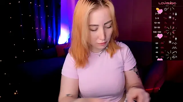 deboramoore online show from June 11, 2026, 2:00 am