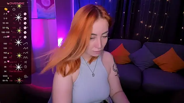 deboramoore online show from August 4, 2026, 1:54 am