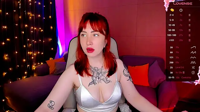 deboramoore online show from September 10, 2025, 2:10 am