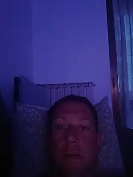 Alessio1987 online show from July 16, 2026, 7:33 pm