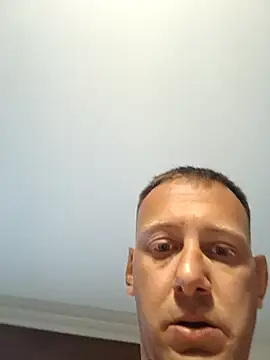 Alessio1987 online show from July 21, 2026, 5:58 pm