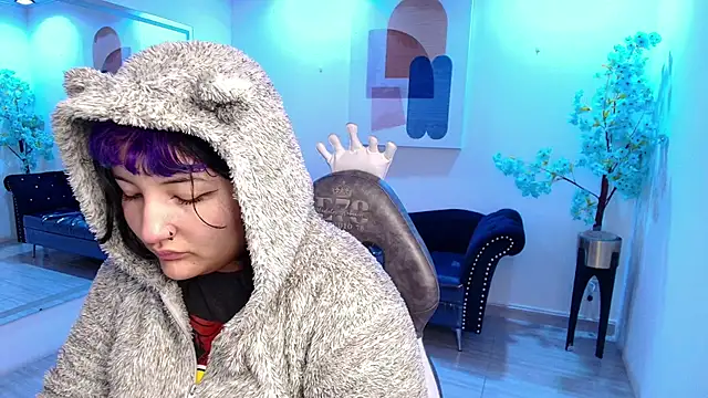 Ritsuka berry online show from October 2, 2025, 3:43 am