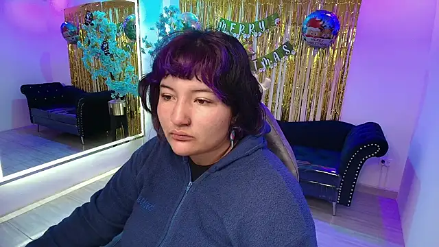 Ritsuka berry online show from December 14, 2025, 3:35 am