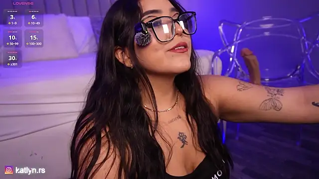KatlynRous online show from April 29, 2026, 7:09 pm
