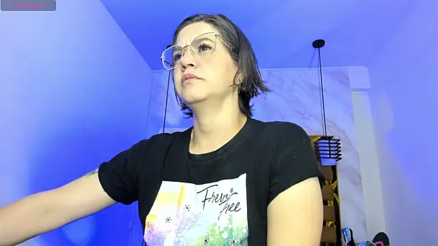 Luciifeer  online show from September 12, 2025, 6:40 pm