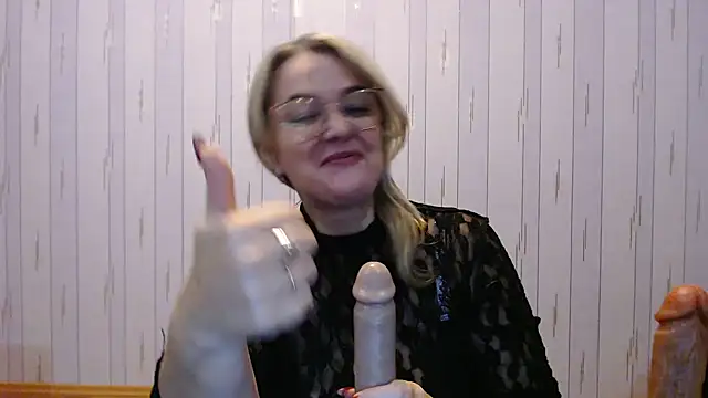 EleanoraDream online show from January 14, 2026, 8:12 pm