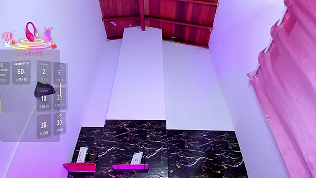 lola bunny68 online show from October 10, 2025, 8:31 pm