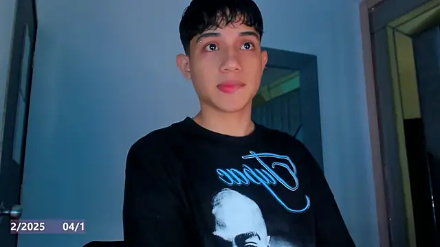 Sebax Young online show from December 4, 2025, 8:19 pm