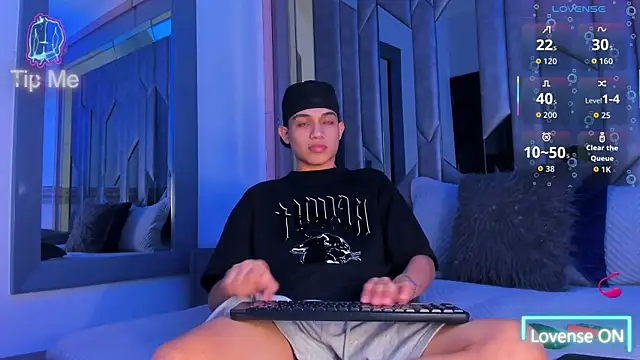Sebax Young online show from August 8, 2026, 4:08 am