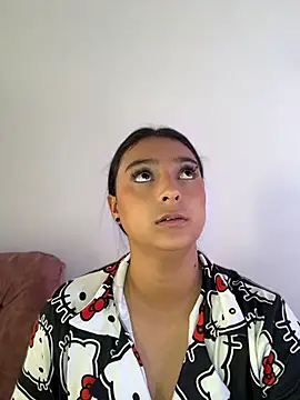 nicolexxaleja online show from May 5, 2026, 2:53 pm