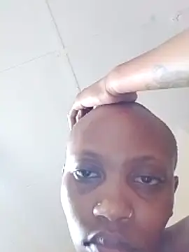 SeffieLucy online show from March 10, 2026, 1:26 pm