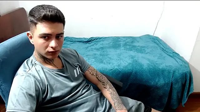 santii ss online show from September 8, 2025, 6:29 pm