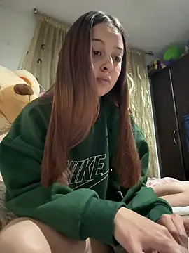 esmeralda diamond69 online show from April 1, 2026, 3:52 am