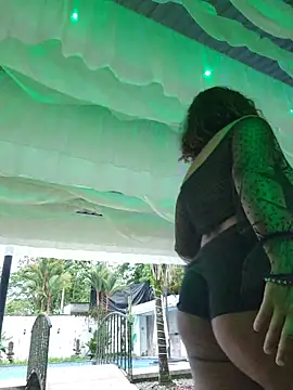 Snapshot of Yessica_Lopezz chatting on July 23, 2026, 12:35 pm Yessica Lopezz online show from July 23, 2026, 12:35 pm