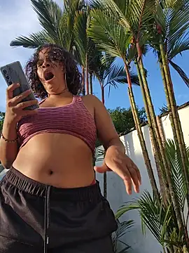 Snapshot of Yessica_Lopezz chatting on July 21, 2026, 11:33 am Yessica Lopezz online show from July 21, 2026, 11:33 am