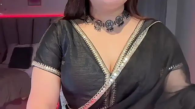 SunhariGirl online show from March 21, 2026, 4:25 am