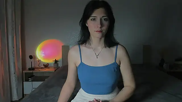 sophiahope online show from April 8, 2026, 10:55 pm