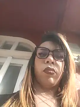 Daliana Gounbolt online show from May 8, 2026, 12:42 pm