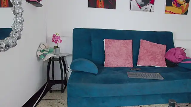 Daliana Gounbolt online show from August 5, 2026, 1:49 pm