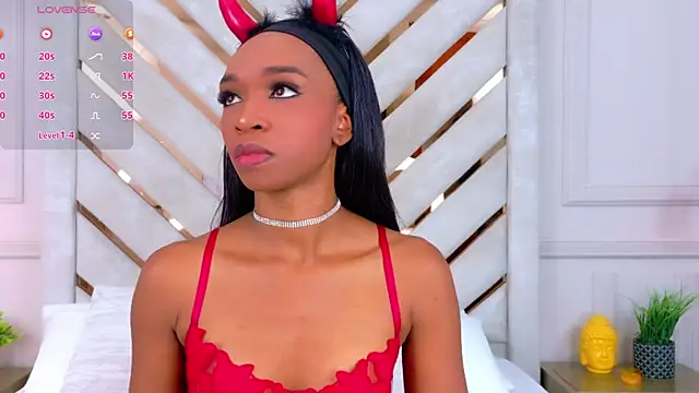 Agatha-Adams online show from October 30, 2025, 2:47 pm