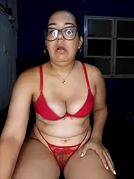 MilfTentasion online show from September 25, 2025, 2:45 pm