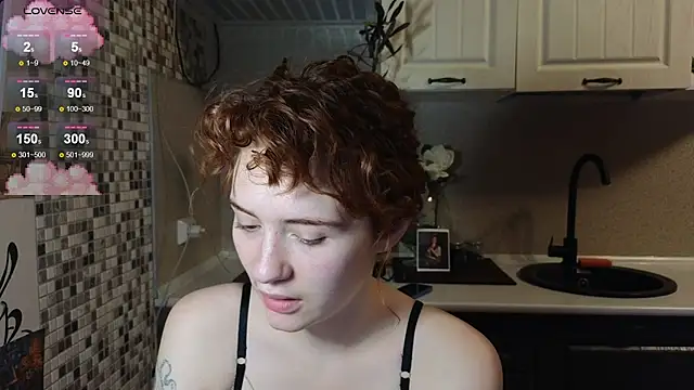 jelly cherry online show from November 26, 2025, 10:32 pm