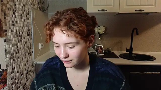 jelly cherry online show from October 29, 2025, 4:11 am