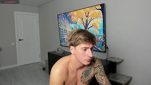 DaniHort online show from February 22, 2026, 7:44 am