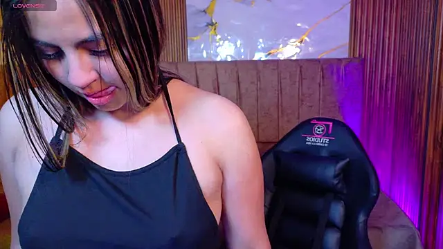 juanita tay online show from June 10, 2026, 11:33 am